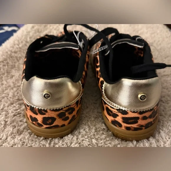 GBG Los Angeles Leopard Print Sneakers with Black Accents, Size 8.5 - Picture 5 of 6